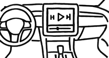 Apple to Enable Video Playback on CarPlay with iOS 26